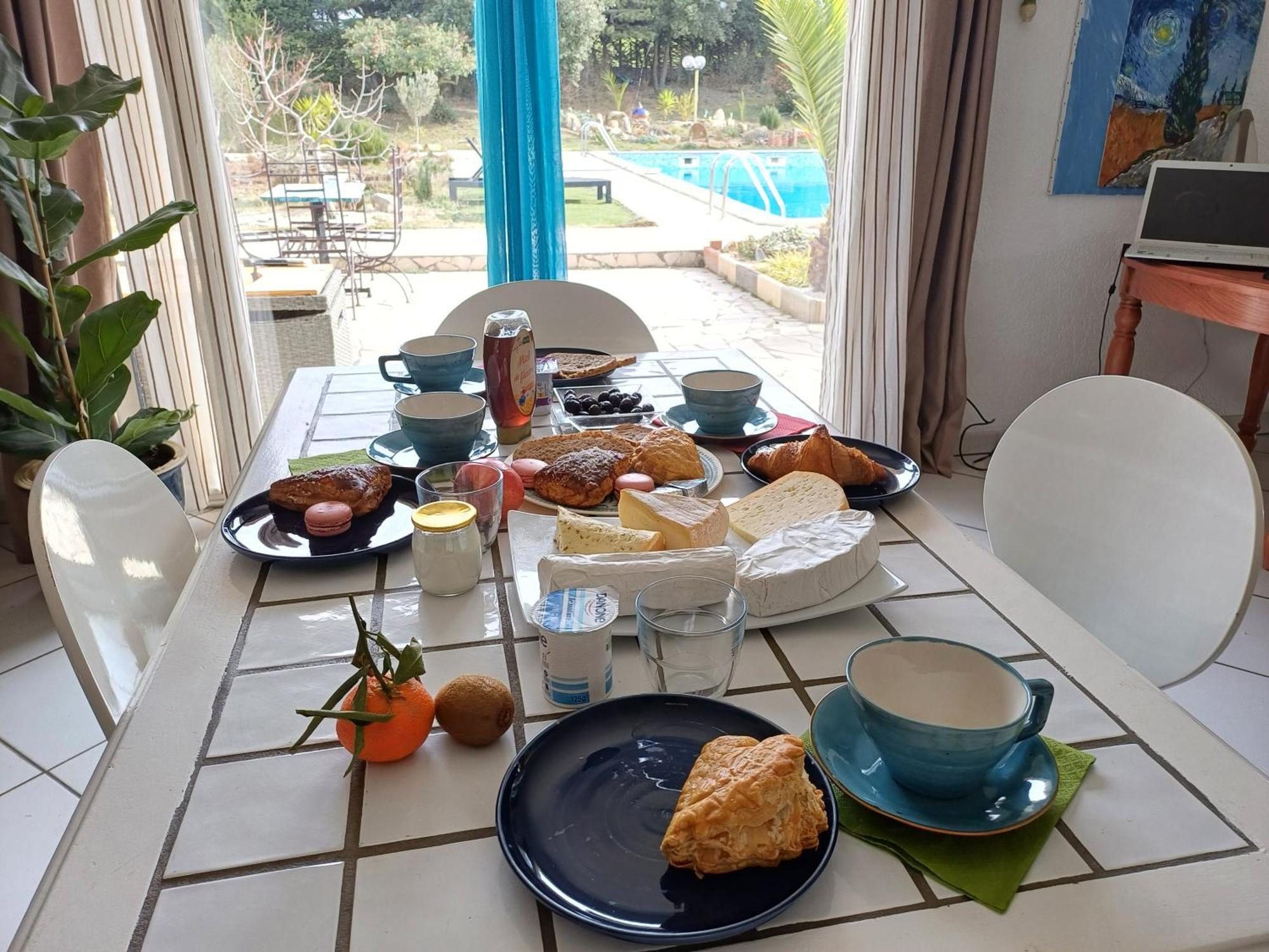 Bel Hotel Restaurant La Gentilhommiere Trèbes 外观 照片